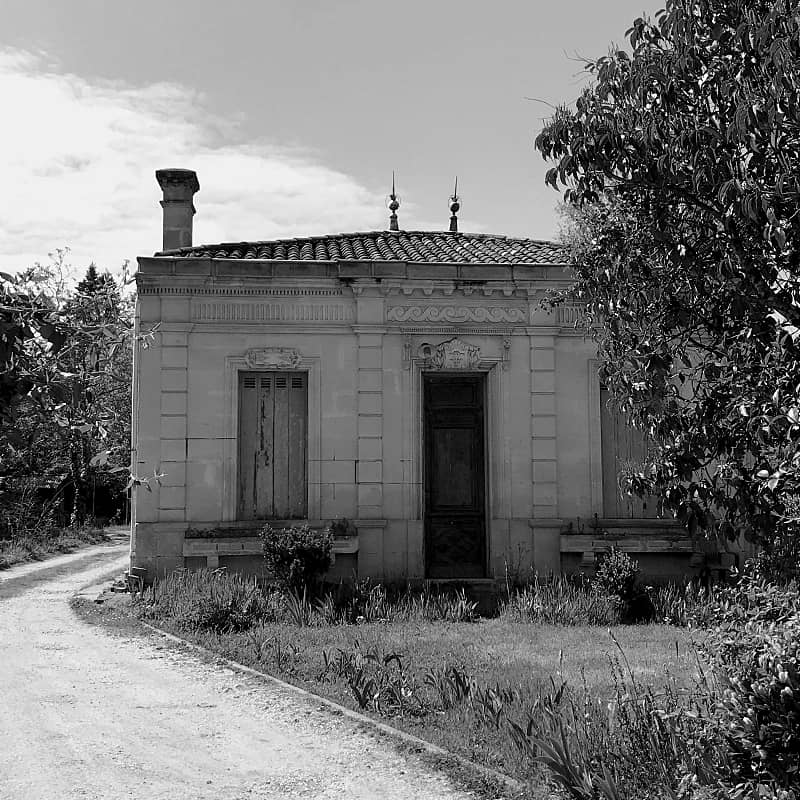 Photo (avant) de la façade pierre